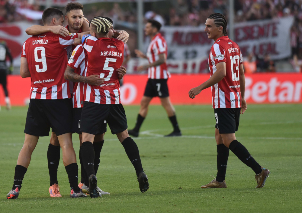 Trofeo de Campeones: Estudiantes derrotó 2-1 a Platense y se quedó con el título