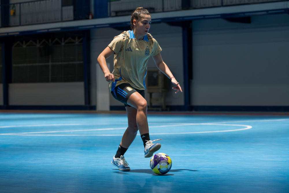 Selección Femenina de Futsal: lunes de actividad en Manila