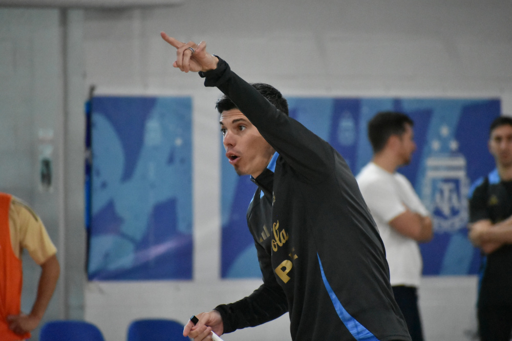 Futsal: entrenamiento matutino para las Selecciones Mayor y Sub 20