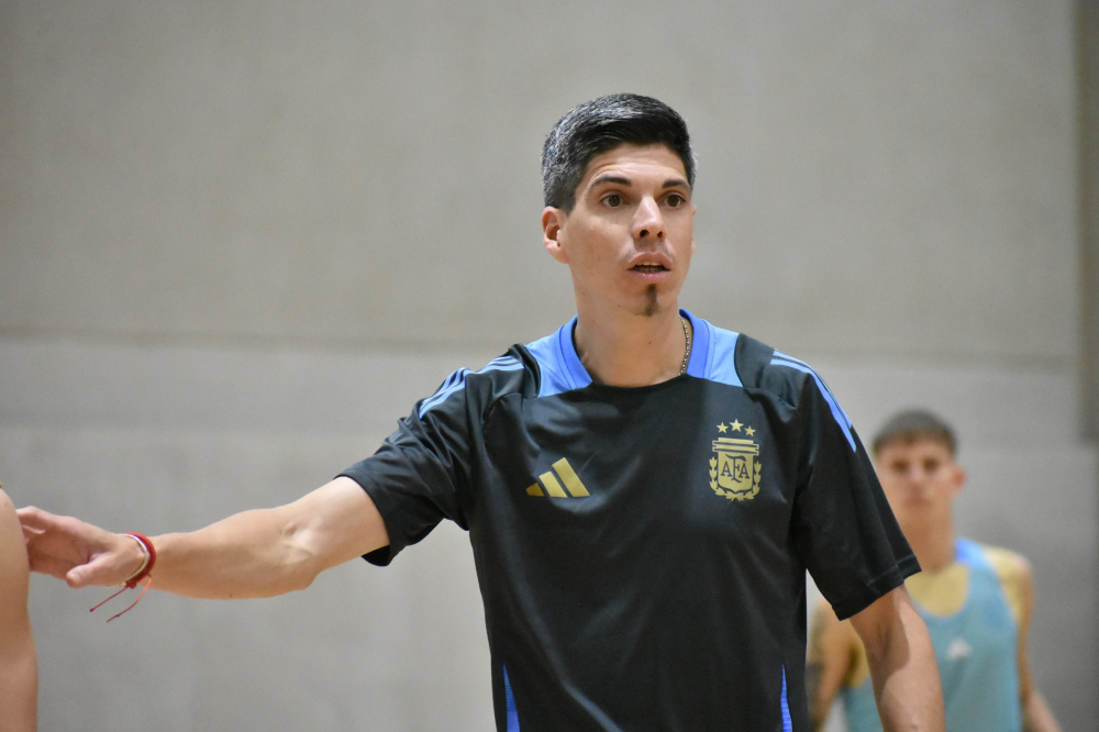 Las Selecciones de Futsal se entrenaron en Paraguay de cara a la Liga Evolución