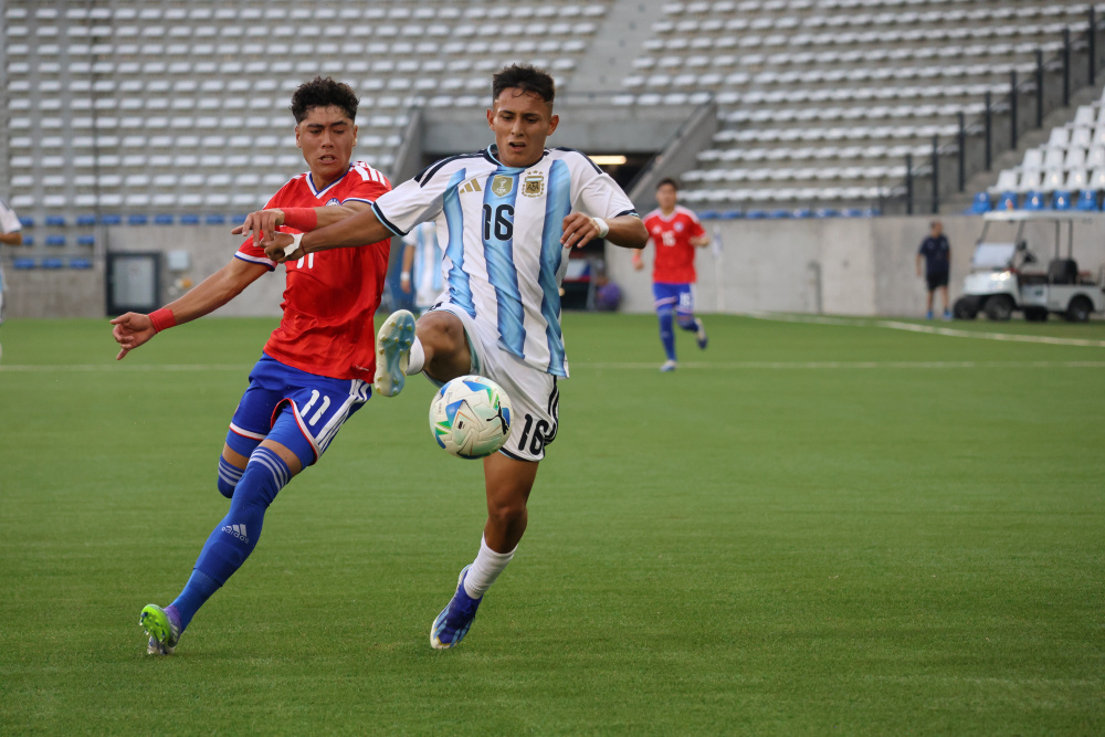 Sub 16: Argentina debutó con una victoria 4-1 en la Copa UC ante Chile