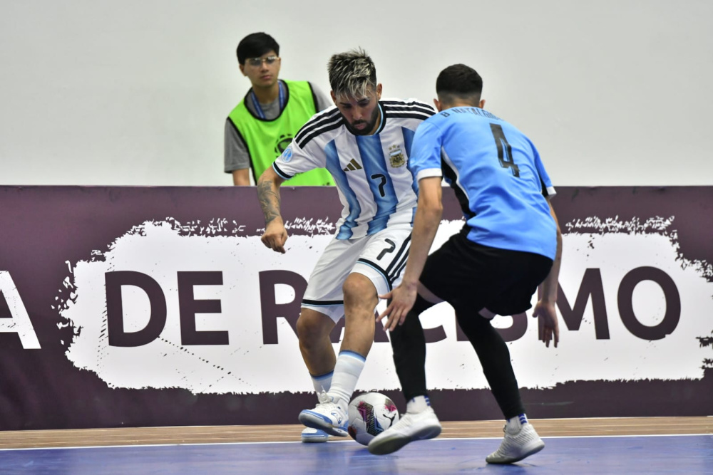 Argentina se mide ante Uruguay, en su segundo partido por la Copa América