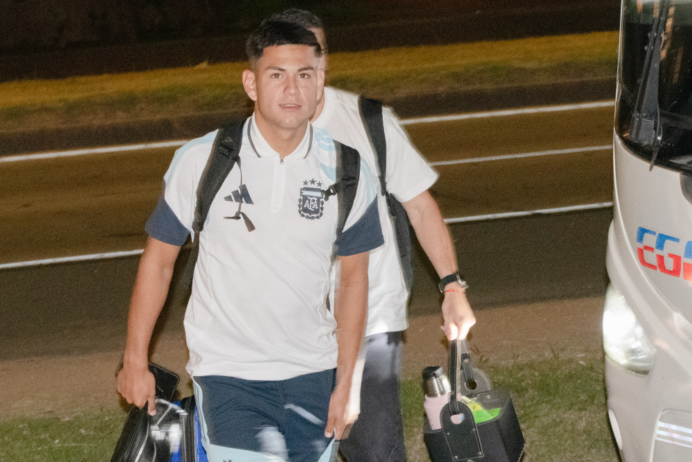 La Selección Sub 17 ya está en Montevideo y mañana jugará el primer partido con Uruguay