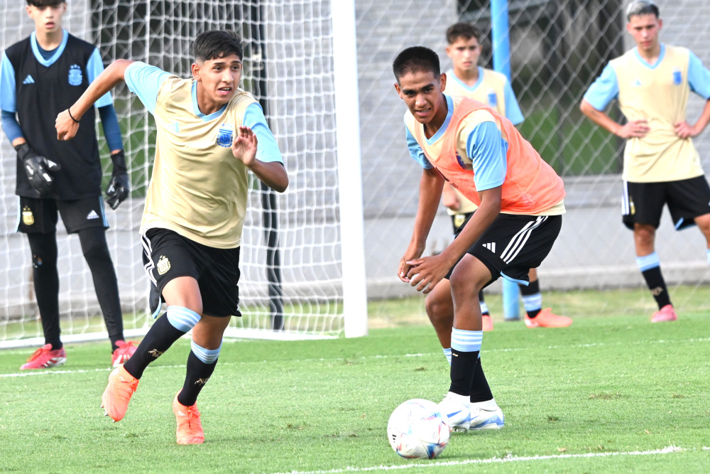 La Selección Sub 17 del Ascenso se entrenó en Ezeiza y comenzó un microciclo de trabajo