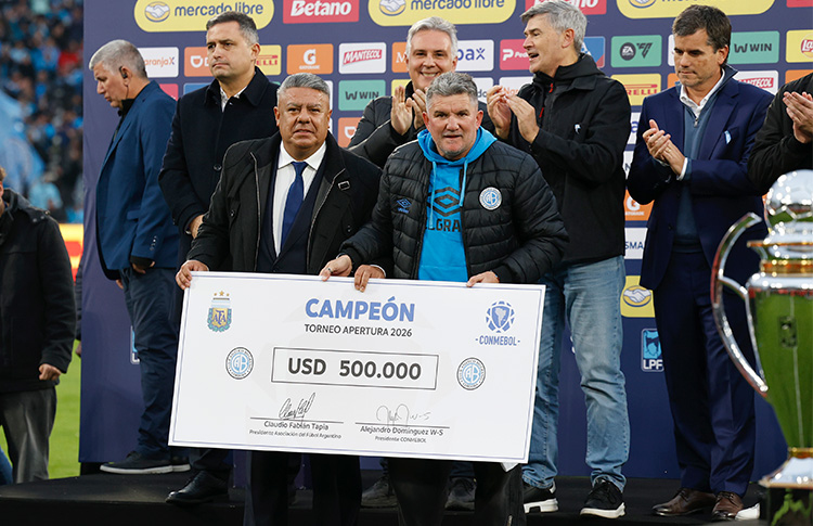 CONMEBOL y AFA entregan incentivo económico al campeón argentino