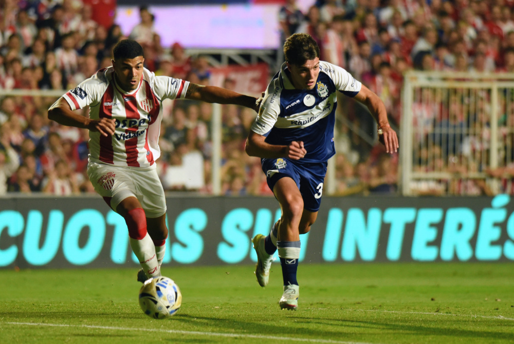 Gimnasia venció a Unión por 2-1