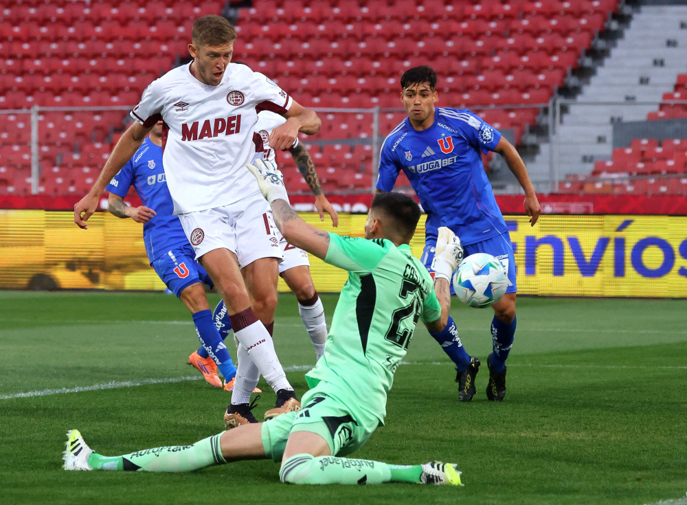 Lanús igualó 2-2 con Universidad de Chile