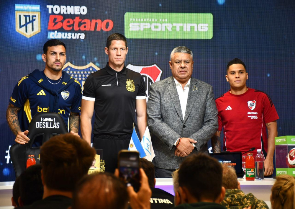Se realizó una conferencia de prensa previa al Superclásico Boca - River