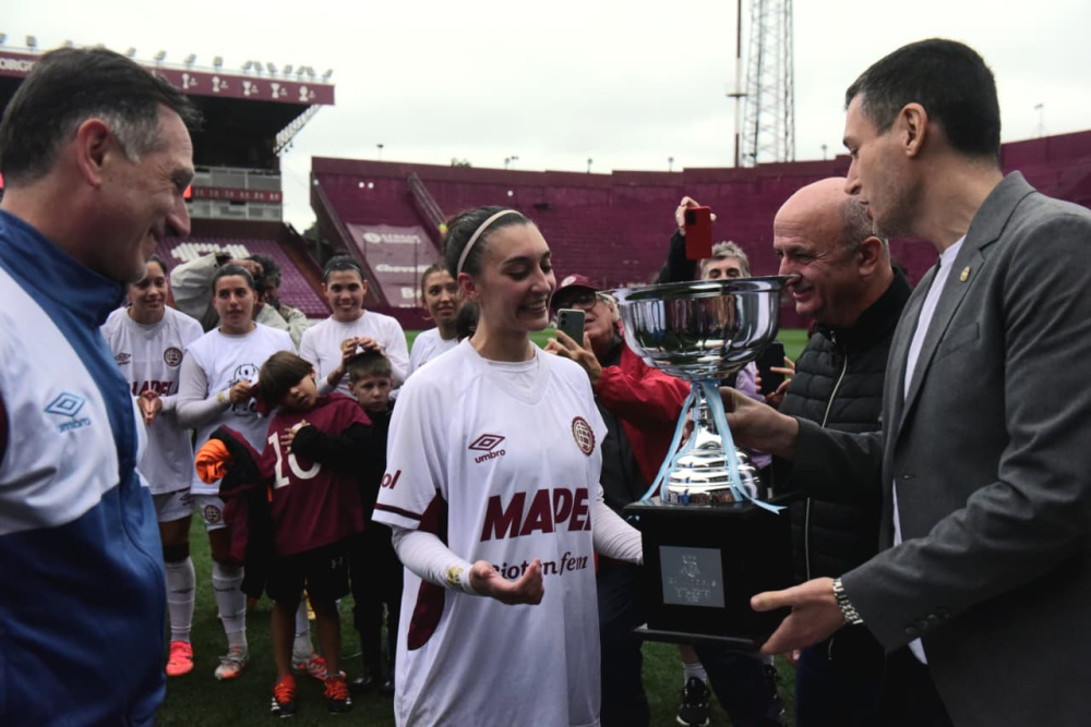 Lanús venció a Camioneros y logró el segundo ascenso a la Primera División