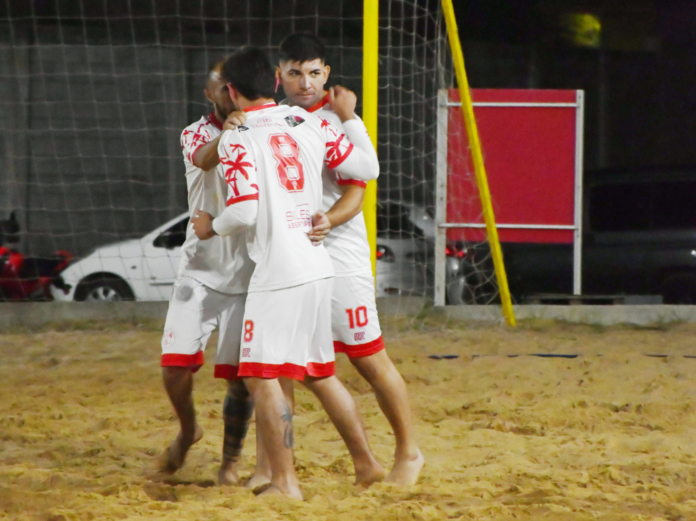 Huracán superó a Acassuso y se afirma como líder del Torneo de Primera División