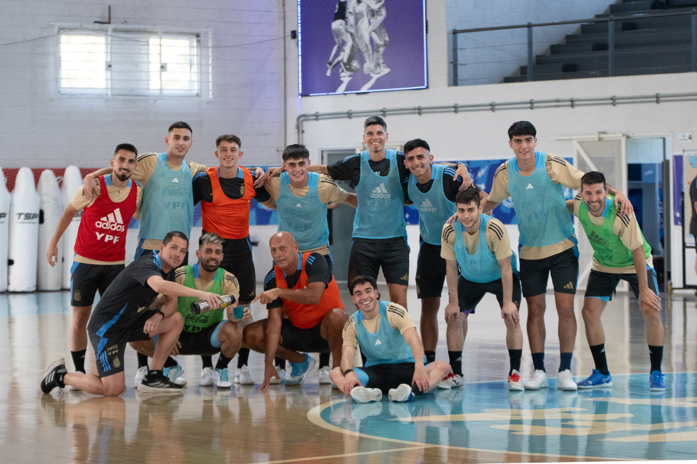 La Selección entrenó en el Coliseo del Predio de Ezeiza