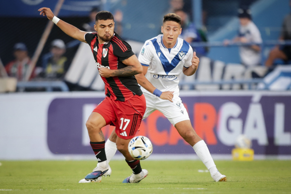 Vélez Sarsfield derrotó 1-0 a River Plate