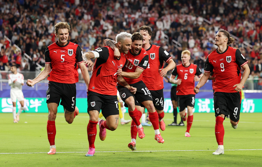 Austria arrancó con el pie derecho y venció 3-1 a Jordania en el grupo de Argentina