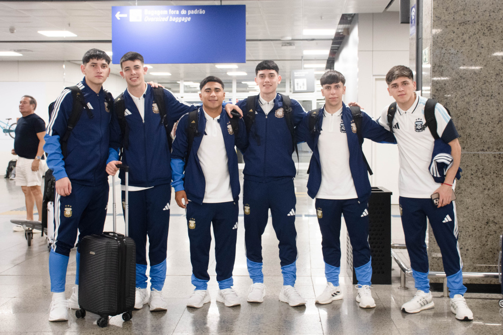 La Selección Sub20 de Futsal ya se encuentra en Brasil
