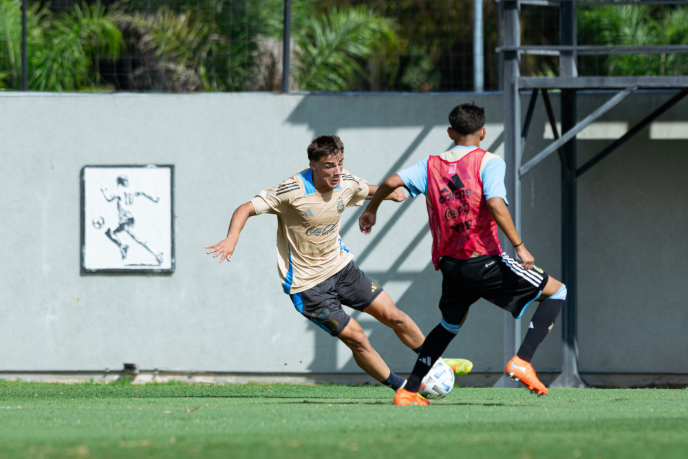 Sub 16: ensayo de fútbol ante la Sub 17 del Ascenso