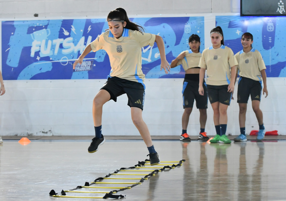 Las Selecciones masculina y femenina Sub17 comenzaron un nuevo microciclo de trabajo para los Juegos ODESUR