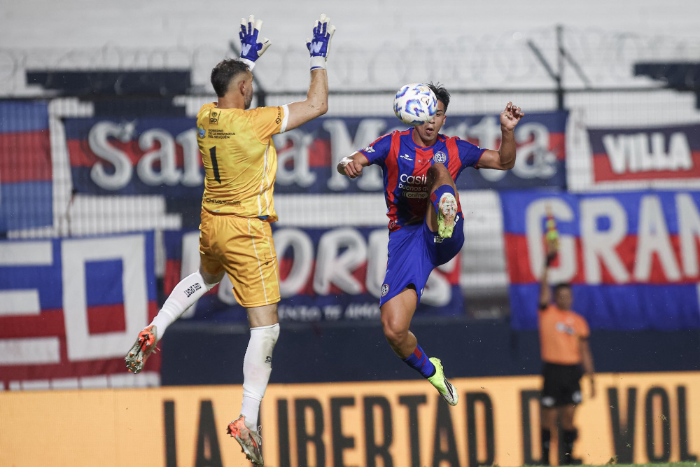 San Lorenzo derrotó 5-0 a Deportivo Rincón