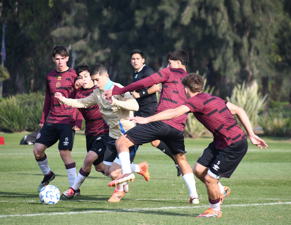 Preselección Sub 17: ensayo formal ante Lanús