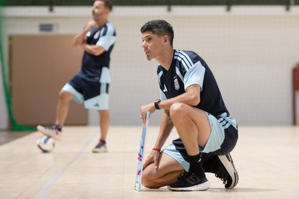 Último entrenamiento antes del debut en el Torneo