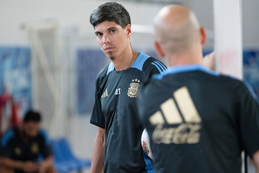 Entrenamiento conjunto de las Selecciones mayor y Sub20 de cara a la disputa de la final de la Liga Evolución