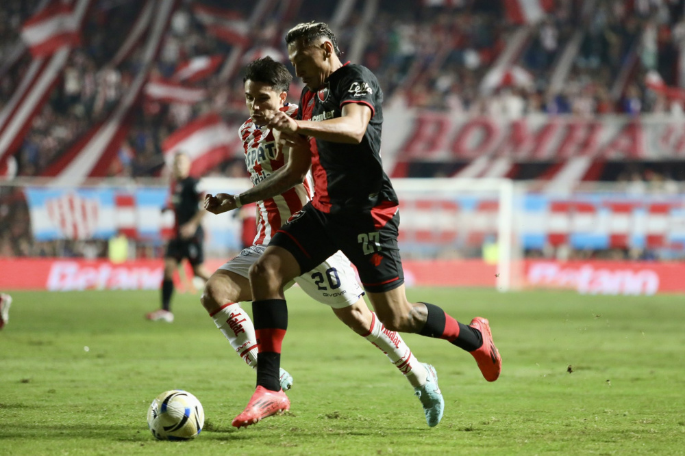 Unión y Newell's abren la fecha 15