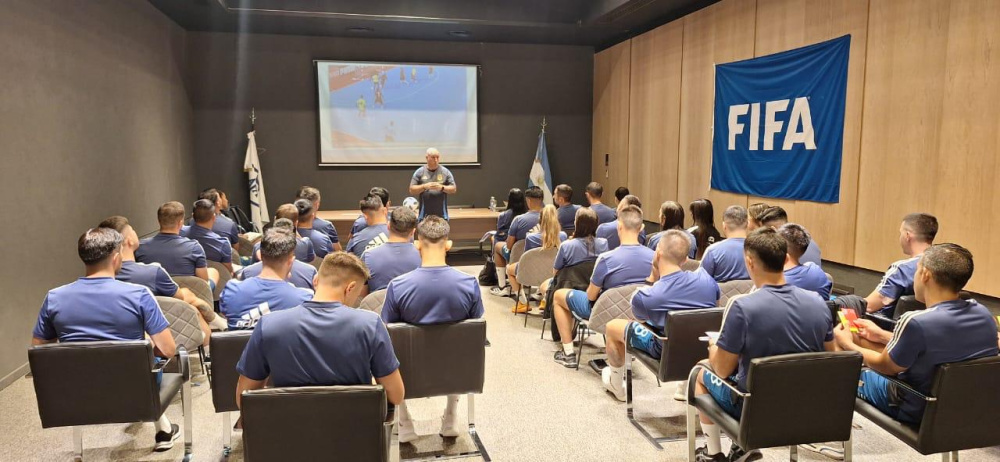 Los árbitros de Futsal realizan su novena pretemporada de cara los torneos de la disciplina