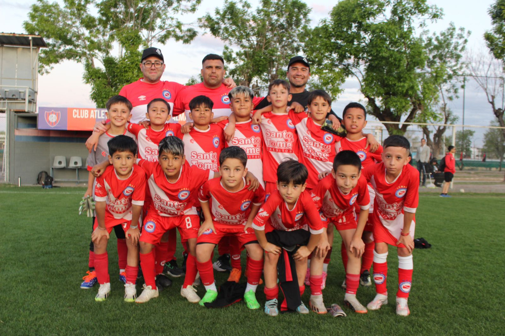 Alegría y buen fútbol en el comienzo del Torneo Formativo