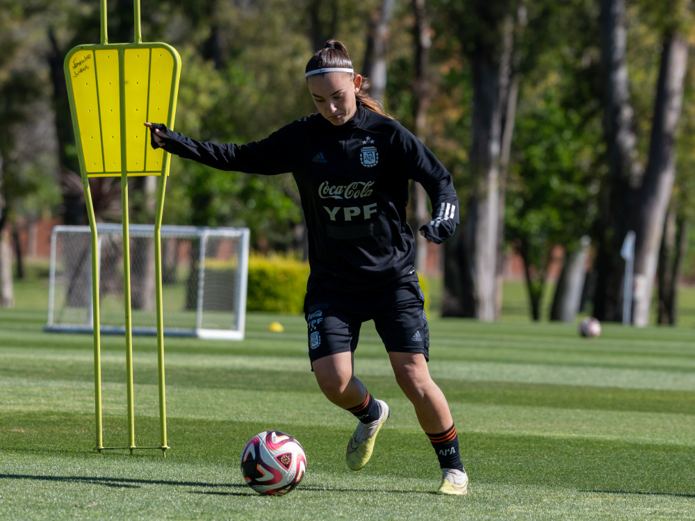 Martes de actividad para la preselección femenina Sub 17 Sitio