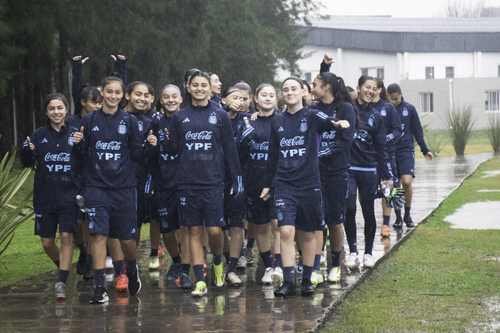 La Selección Sub 15 Femenina continúa su ciclo de trabajo en el Predio Lionel Messi
