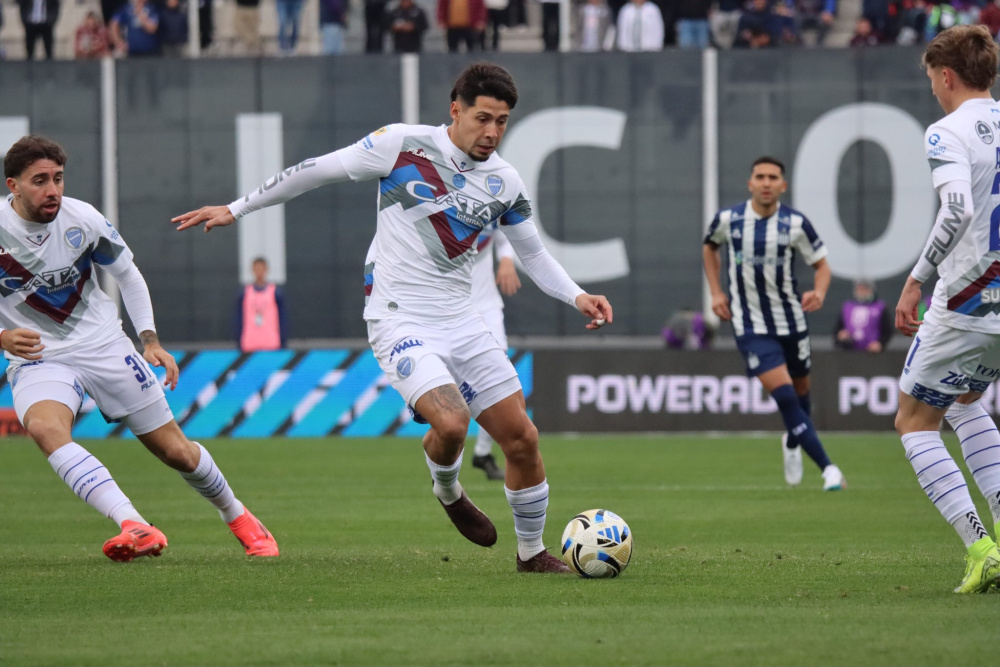 Talleres y Godoy Cruz empataron sin goles en Córdoba