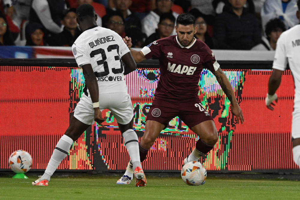Lanús venció 2-1 a LDU de Quito