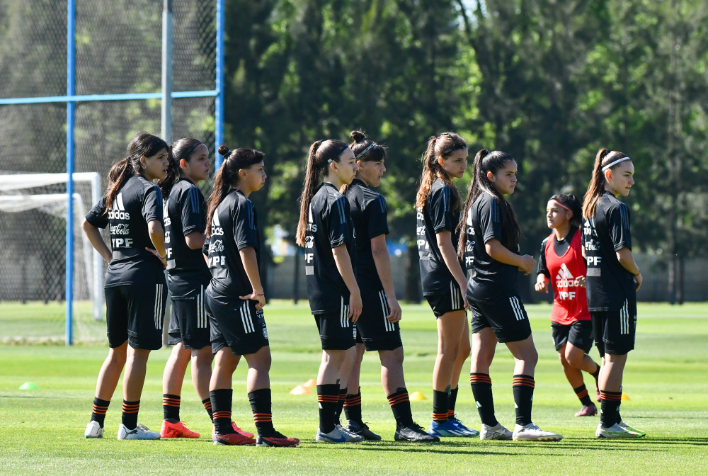 Inicia un nuevo microciclo para la preselección femenina Sub 17 Sitio