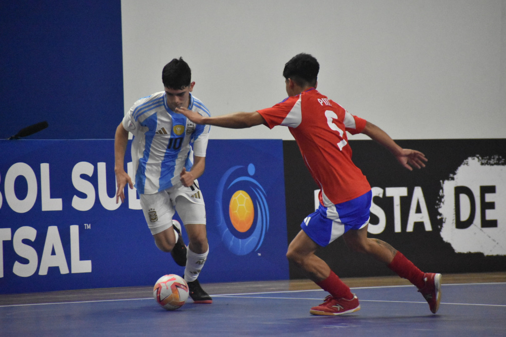Sudamericano Sub 17 de Futsal: Argentina vencíó 4-2 a Chile en su debut en el certamen