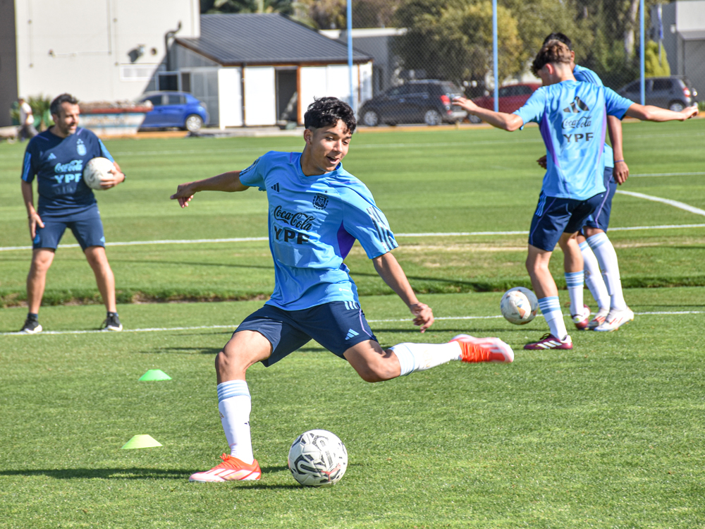 Sub 15: lunes de entrenamiento de cara al Sudamericano