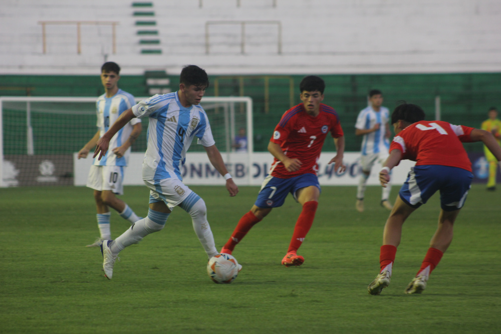 Argentina venció a Chile por 2 a 1 y obtuvo el tercer puesto en el certamen