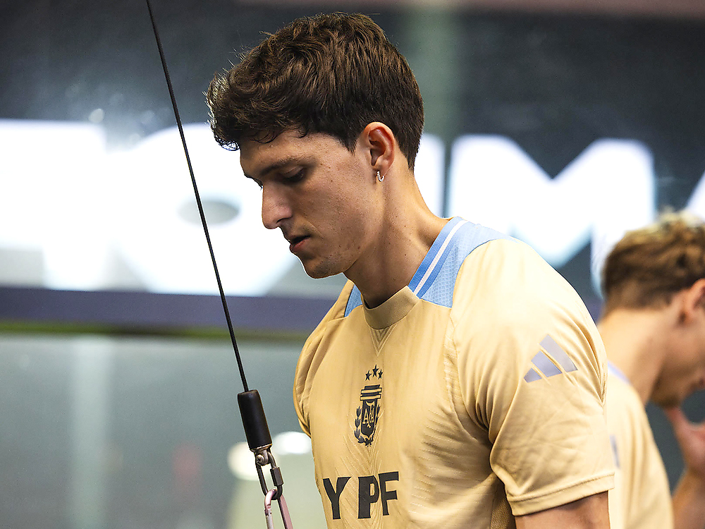 Primeros ejercicios de los futbolistas argentinos