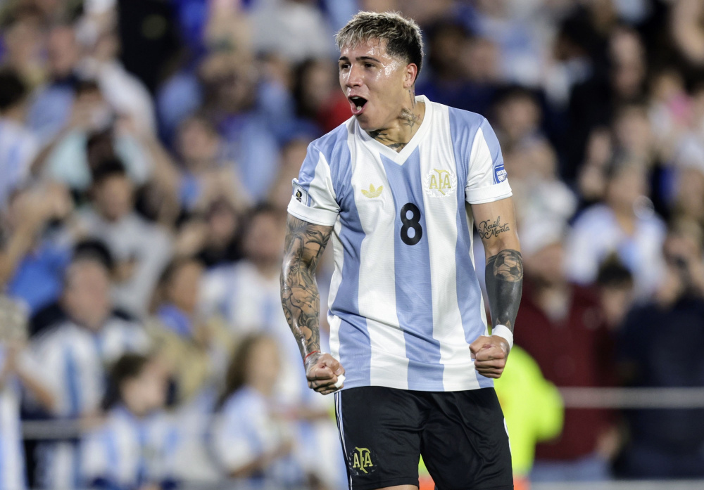 Argentina goleó 4-1 a Brasil con goles de Julián, Enzo, Alexis y Giuliano