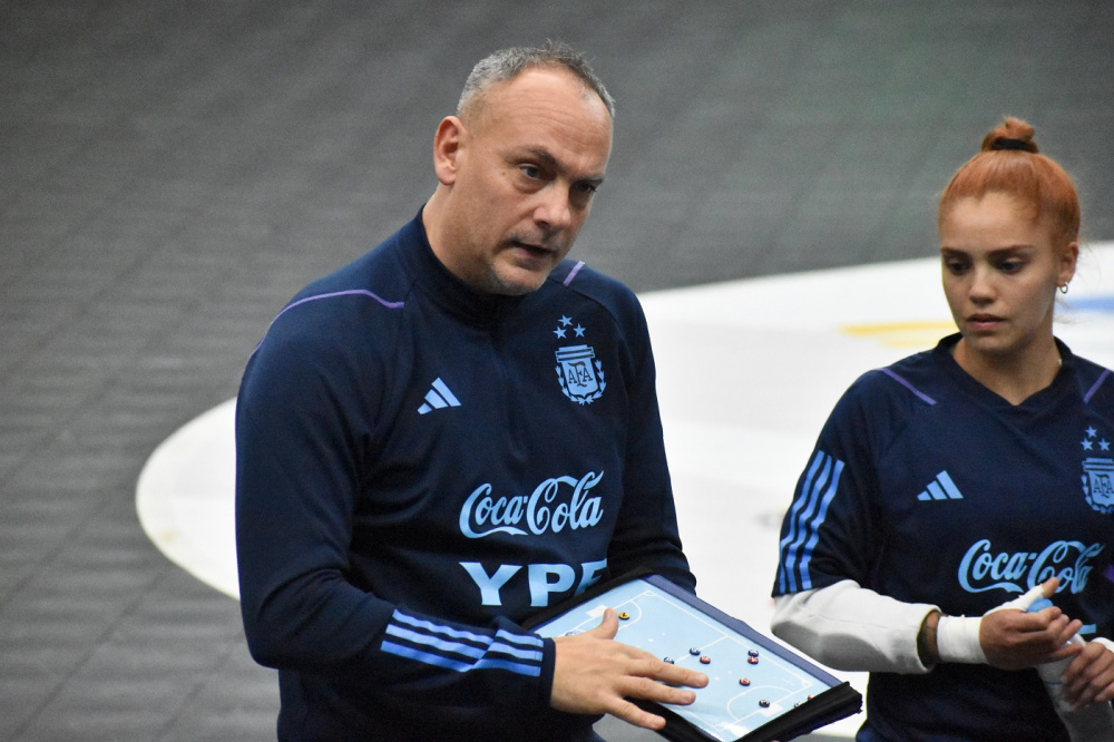 Futsal Femenino: entrenamiento de la Selección previo al debut en el Grand Prix