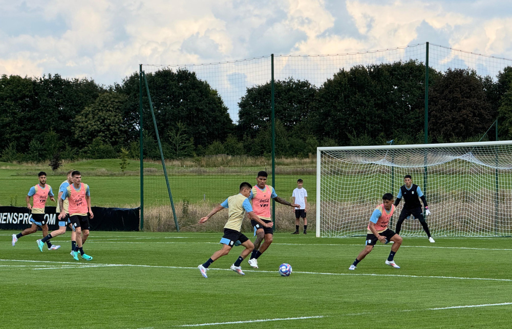 La Selección Olímpica trabajó en el Centro de Entrenamiento Château Du-Bois de Fougères