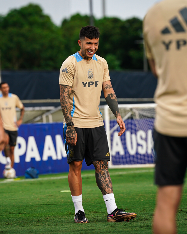 La Selección trabajó de cara al partido por el título de la Copa América