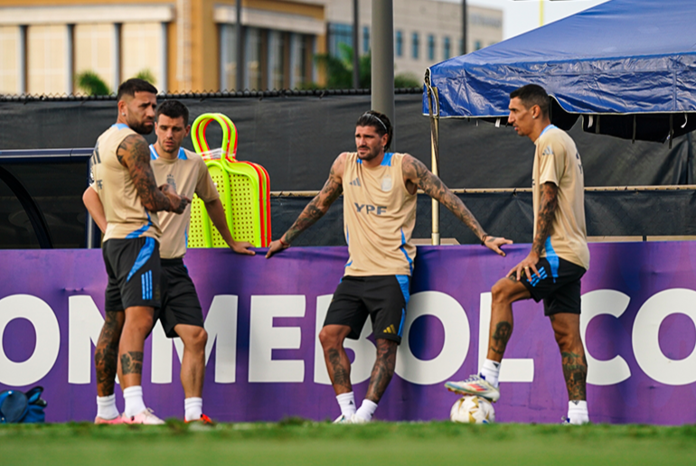 La Selección trabajó de cara al partido por el título de la Copa América