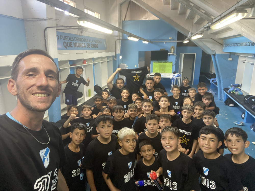 Los campeones del Fútbol Infantil