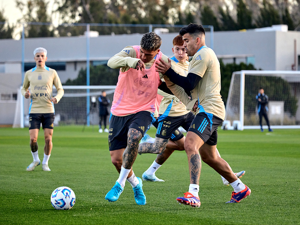 Último entrenamiento de la Selección Argentina antes de enfrentar a Chile